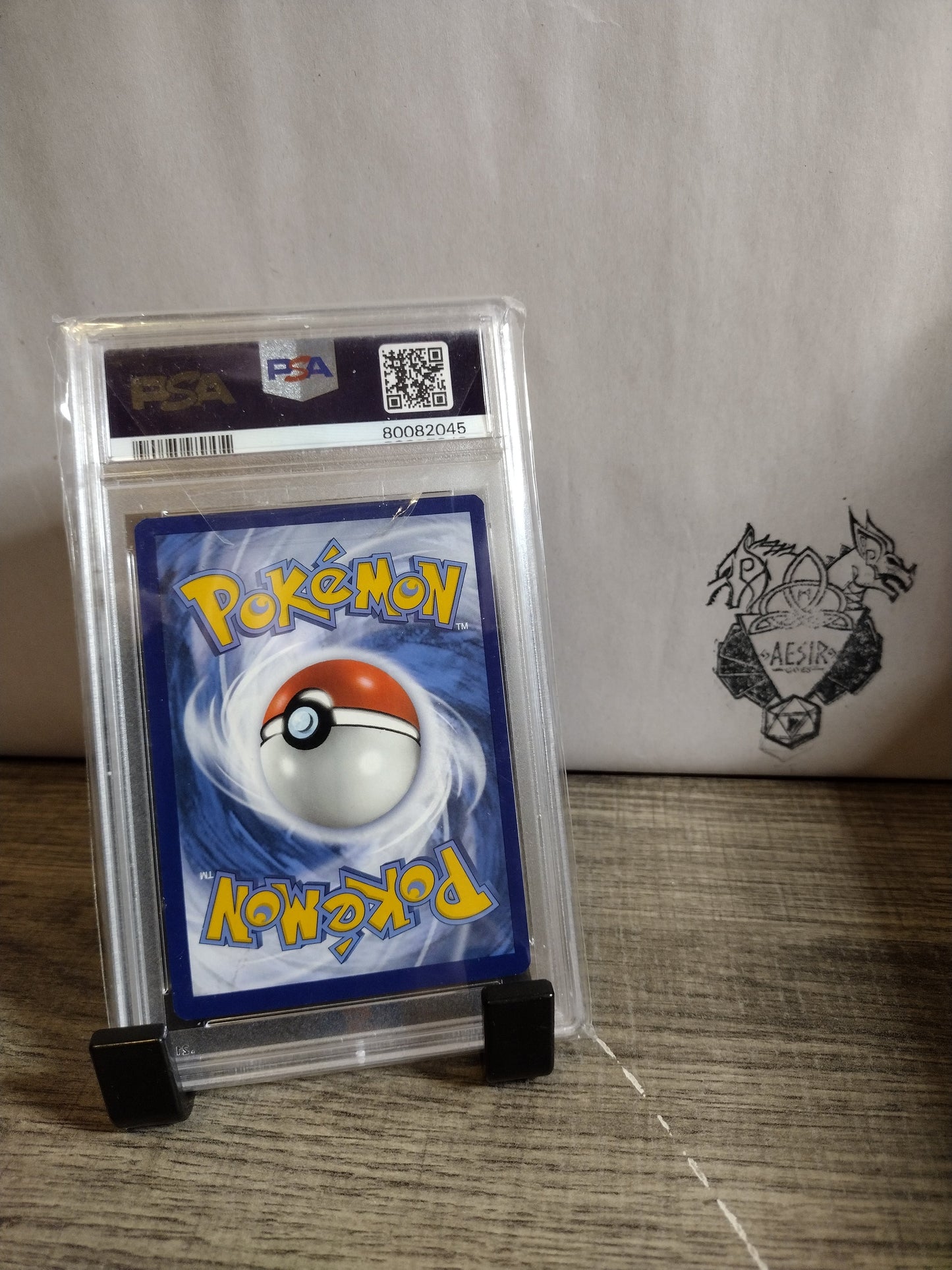 Pokemon go #10 charizard PSA 8